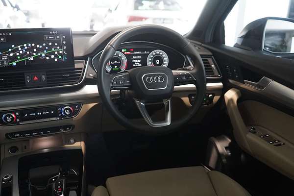 2024 Audi Q5 45 TFSI Sport FY