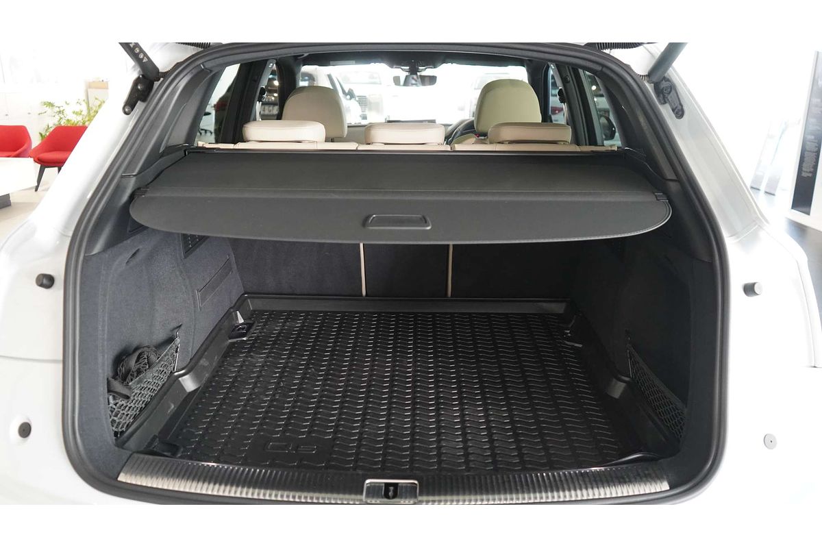 2024 Audi Q5 45 TFSI Sport FY
