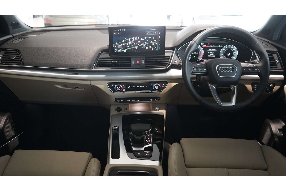 2024 Audi Q5 45 TFSI Sport FY