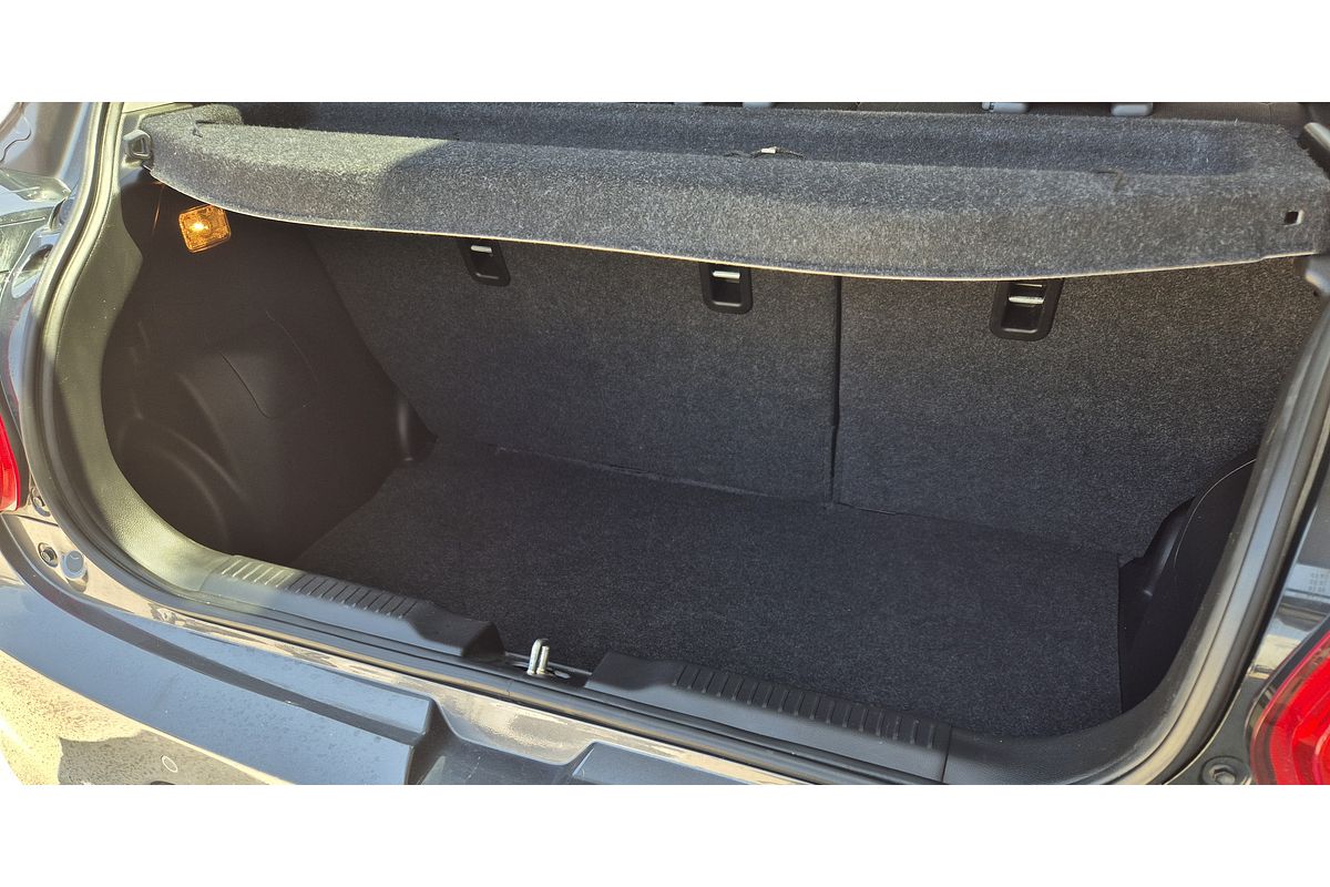 2022 Suzuki Swift GL Plus Special Edition AZ Series II