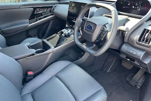 2023 Subaru Solterra AWD Touring E1-1