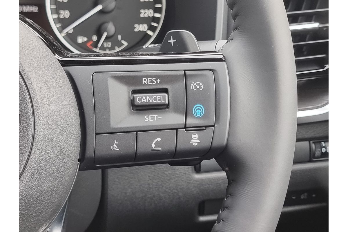 2025 Nissan X-TRAIL ST-L T33