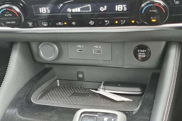 2025 Nissan X-TRAIL ST-L T33