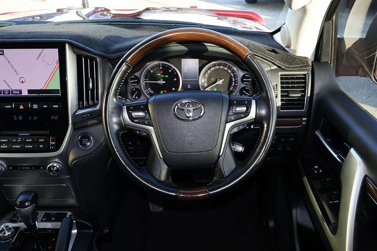 2021 Toyota Landcruiser Sahara VDJ200R