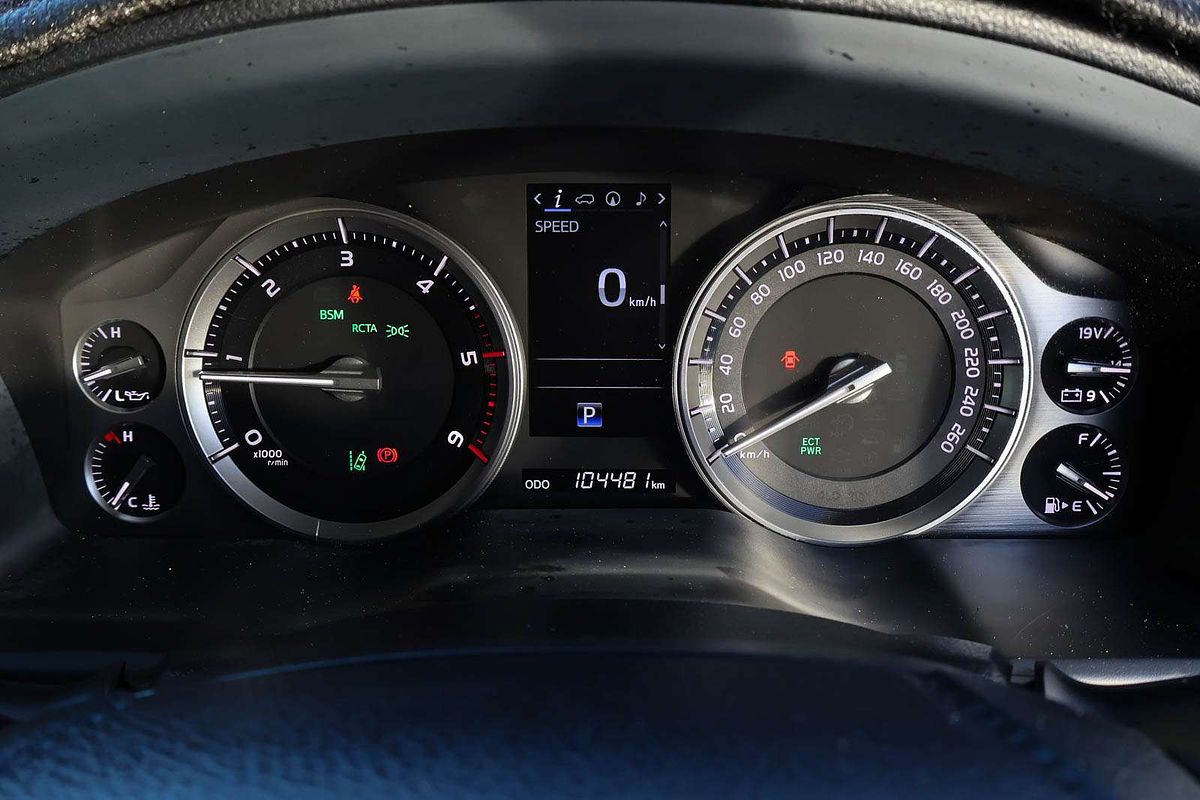 2021 Toyota Landcruiser Sahara VDJ200R