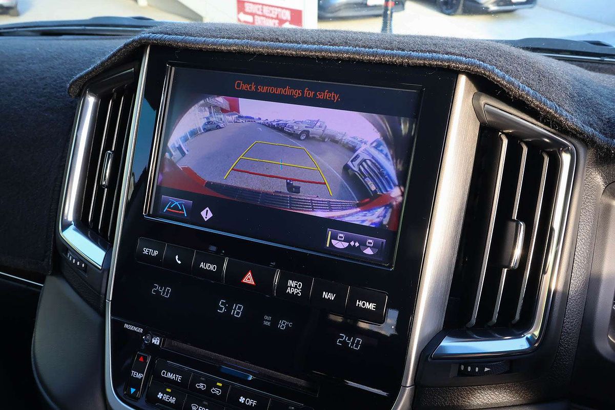 2021 Toyota Landcruiser Sahara VDJ200R