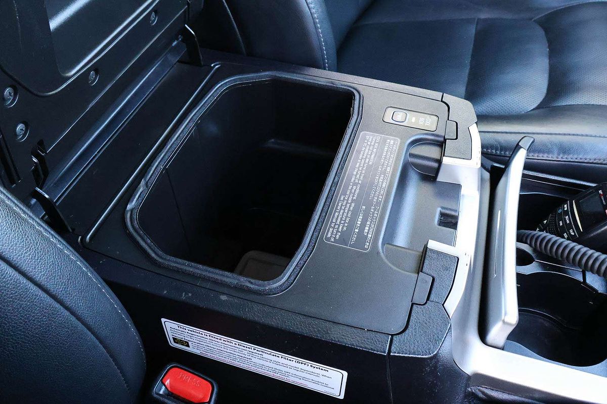 2021 Toyota Landcruiser Sahara VDJ200R