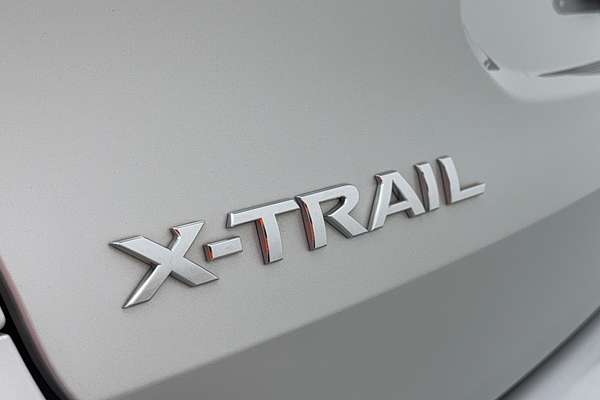 2018 Nissan X-TRAIL ST-L T32 Series II