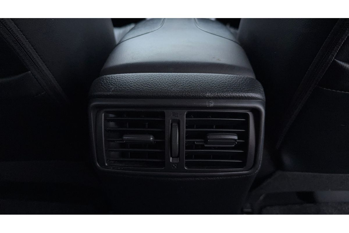 2018 Nissan X-TRAIL ST-L T32 Series II