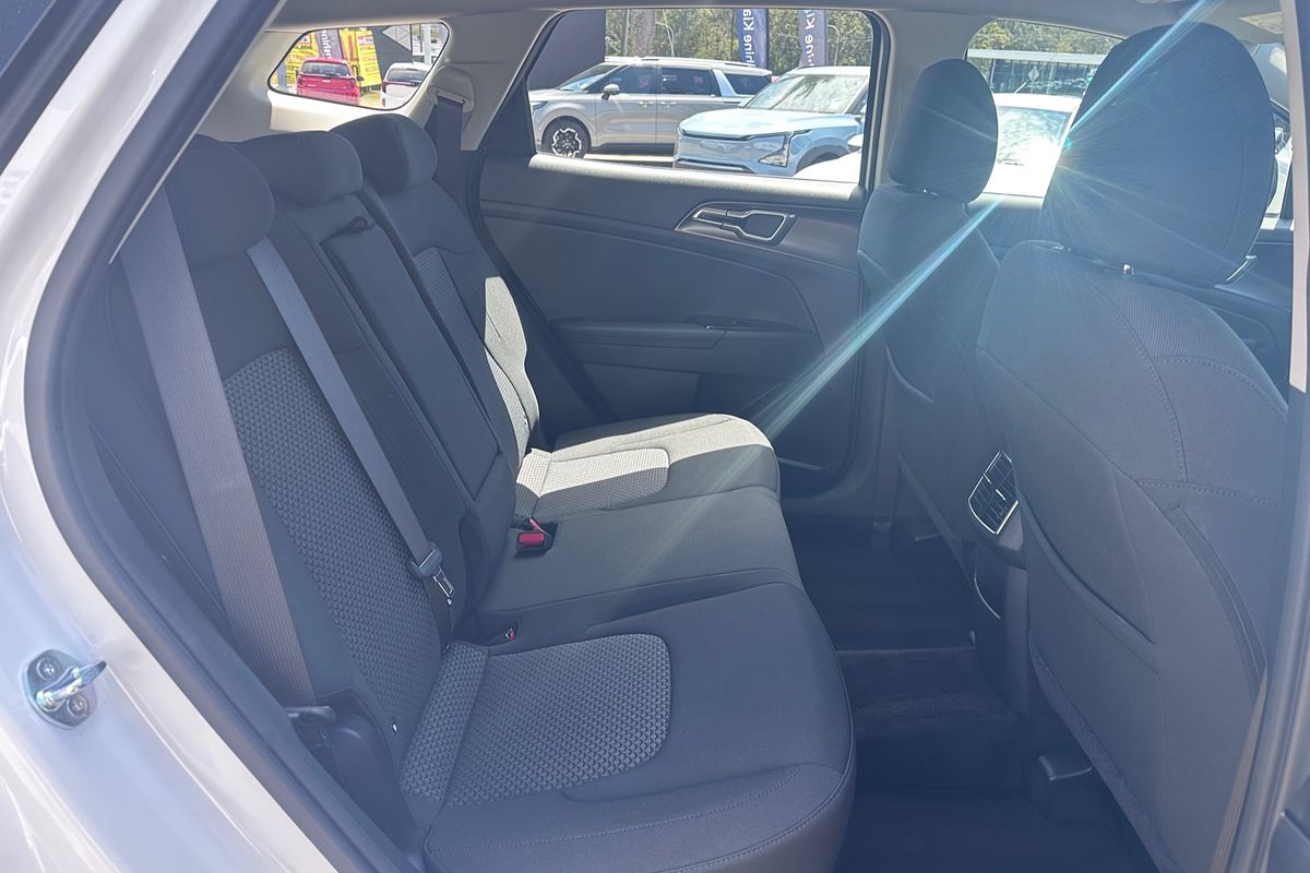 2024 Kia Sportage SX NQ5