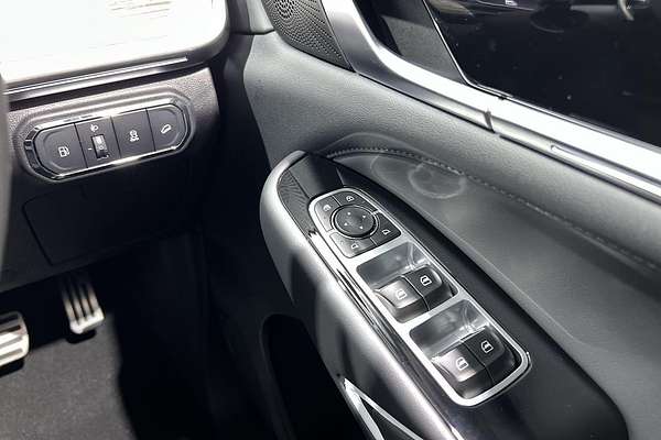 2025 GWM Cannon Alpha Lux PHEV P05 4X4