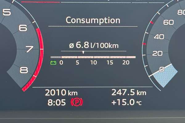 2025 Audi Q3 40 TFSI S line F3