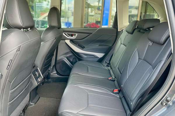 2024 Subaru Forester 2.5i-S S5