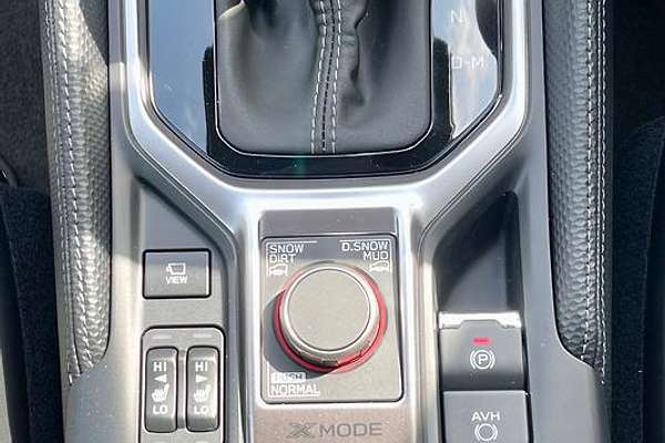 2024 Subaru Forester 2.5i-S S5