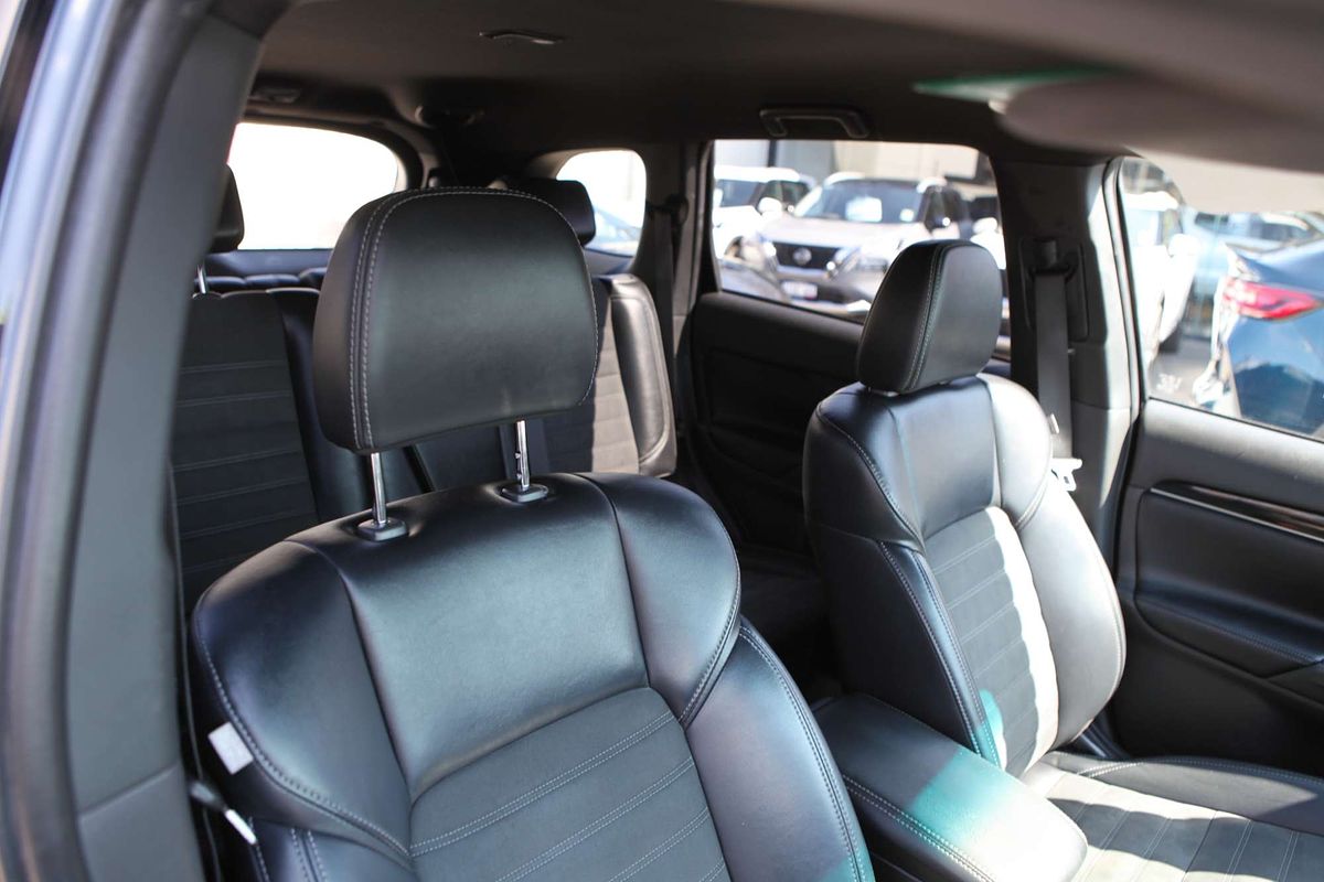 2018 Mitsubishi Outlander Black Edition ZL