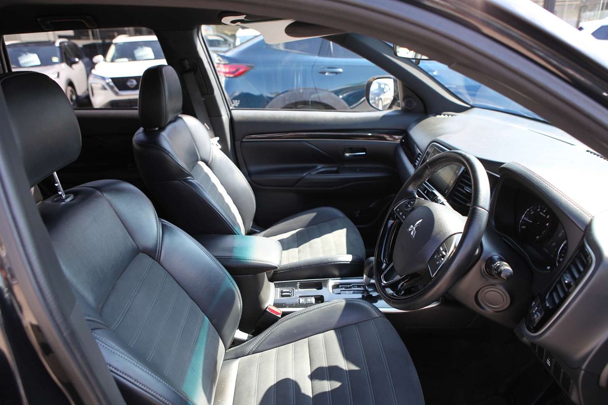 2018 Mitsubishi Outlander Black Edition ZL