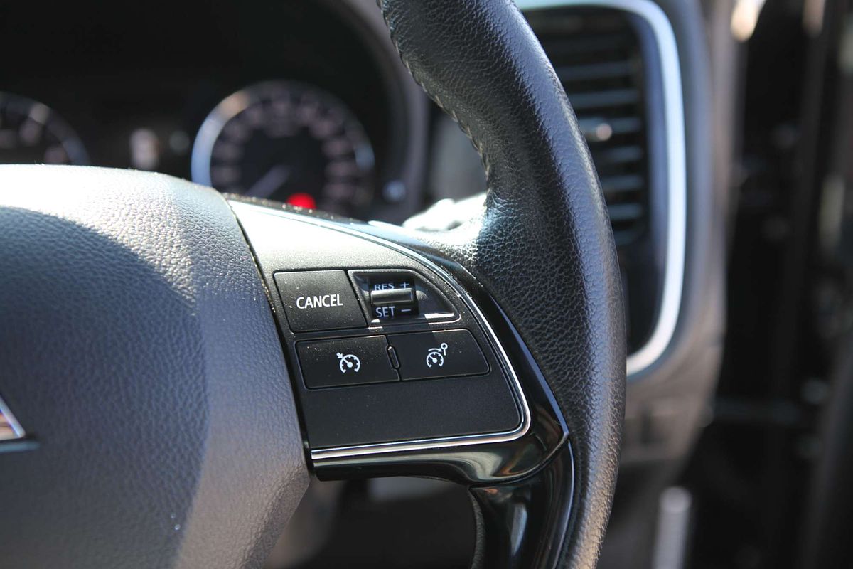 2018 Mitsubishi Outlander Black Edition ZL