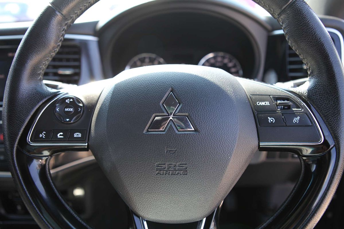 2018 Mitsubishi Outlander Black Edition ZL