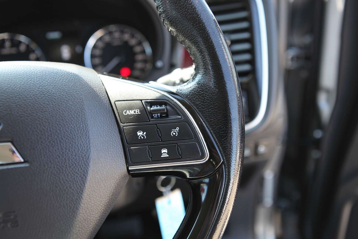 2021 Mitsubishi Outlander ES ZL