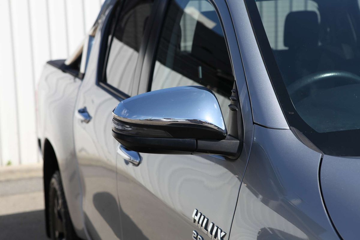 2020 Toyota Hilux SR5 GUN126R 4X4