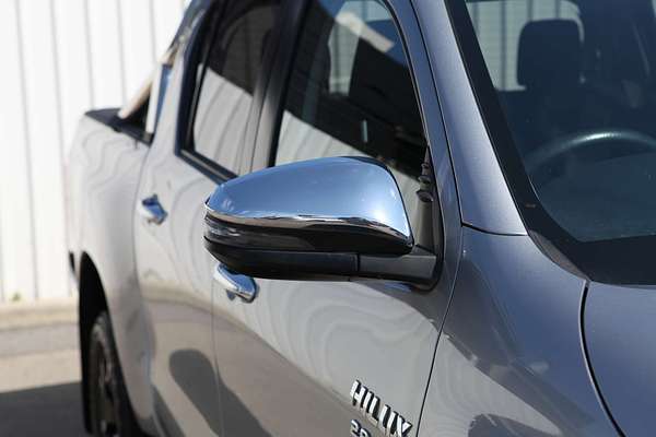 2020 Toyota Hilux SR5 GUN126R 4X4