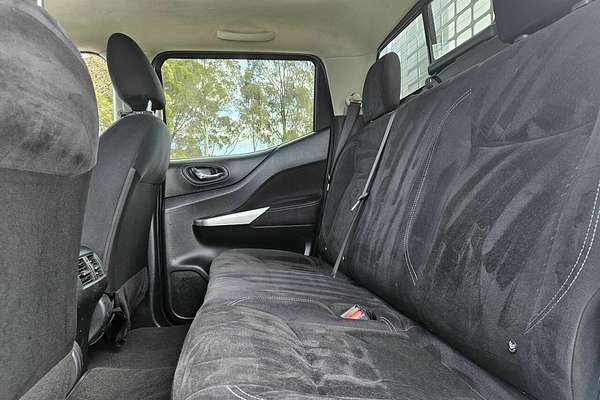 2020 Nissan Navara ST D23 4X4
