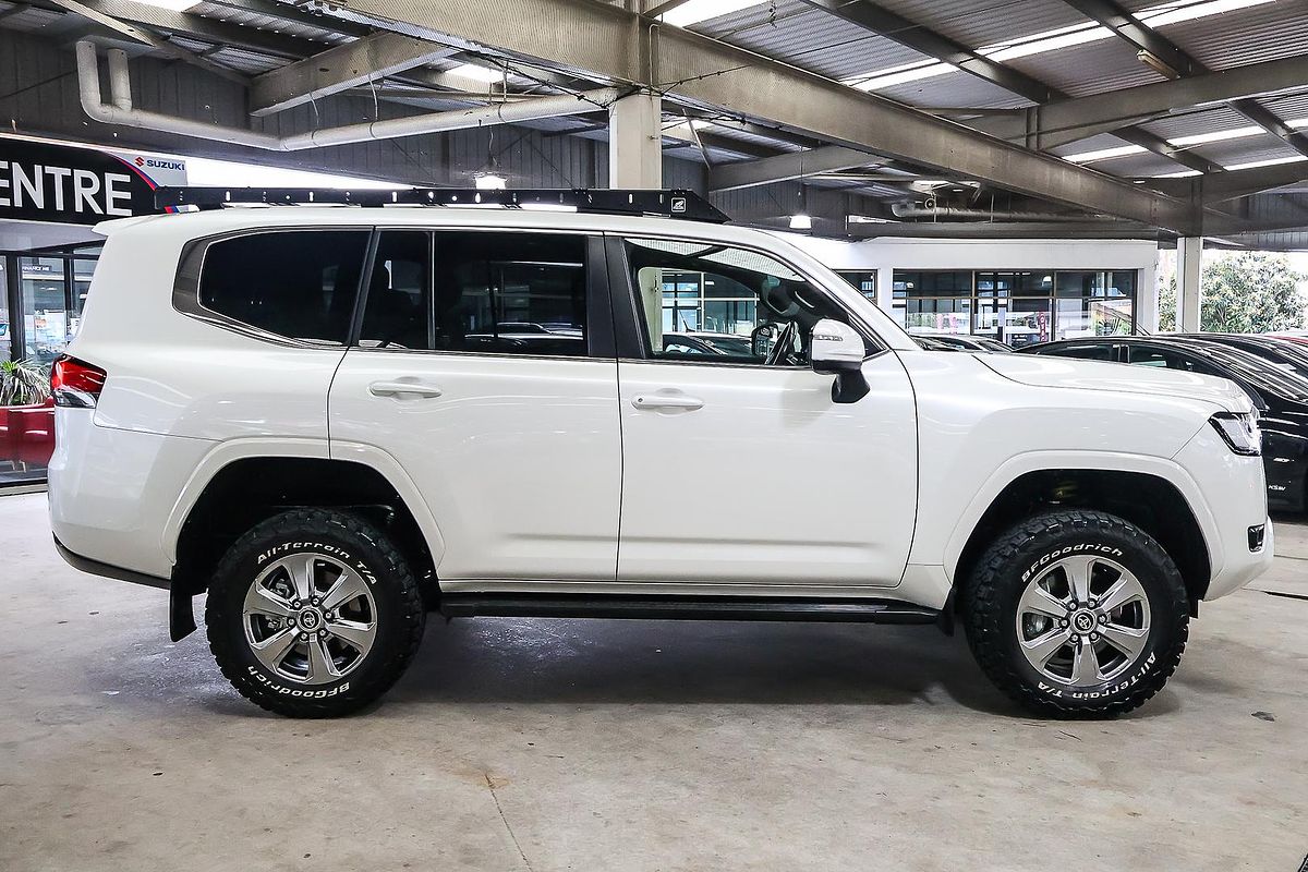 2021 Toyota Landcruiser VX FJA300R