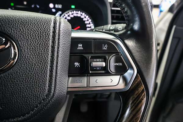 2021 Toyota Landcruiser VX FJA300R