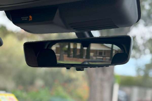 2025 Mitsubishi Outlander Exceed Tourer ZM