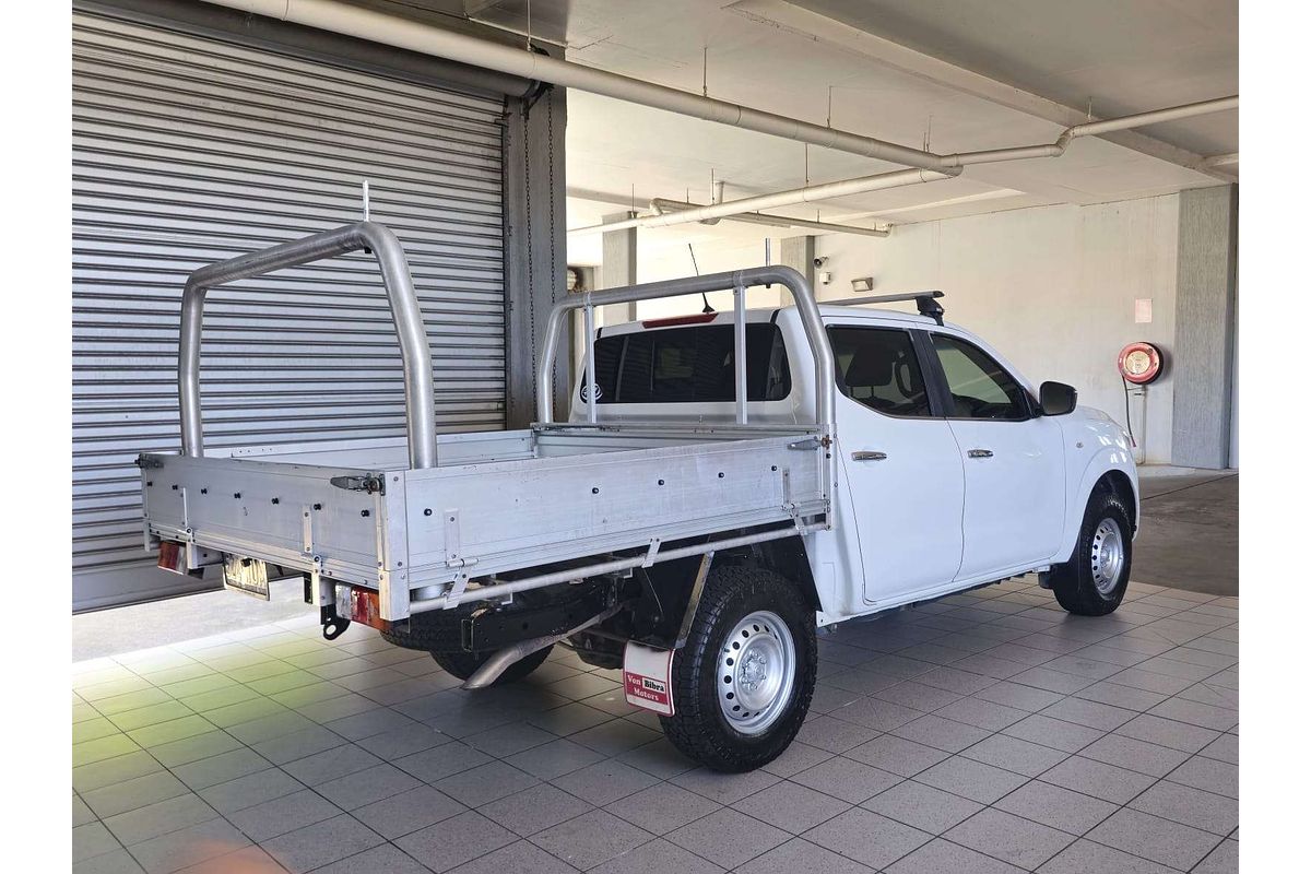 NAVARA NP300 D23 RX (4x2) 2.3L DT4 DIESEL TURBO F/INJ 7 SP AUTOMATIC DOUBLE CAB UTILITY 