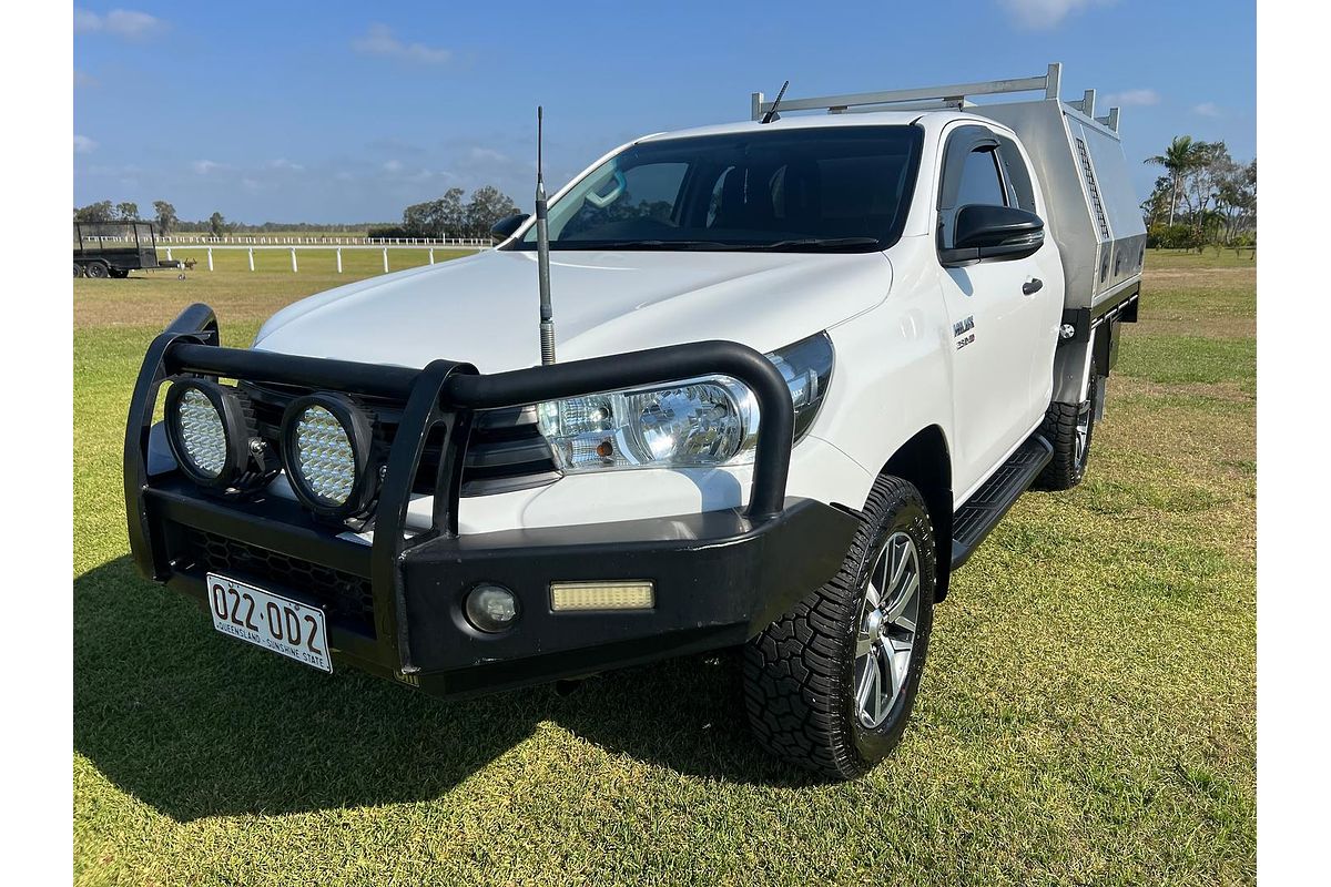 2018 Toyota Hilux SR GUN126R 4X4