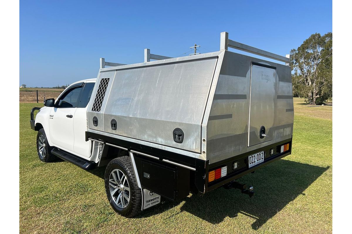 2018 Toyota Hilux SR GUN126R 4X4