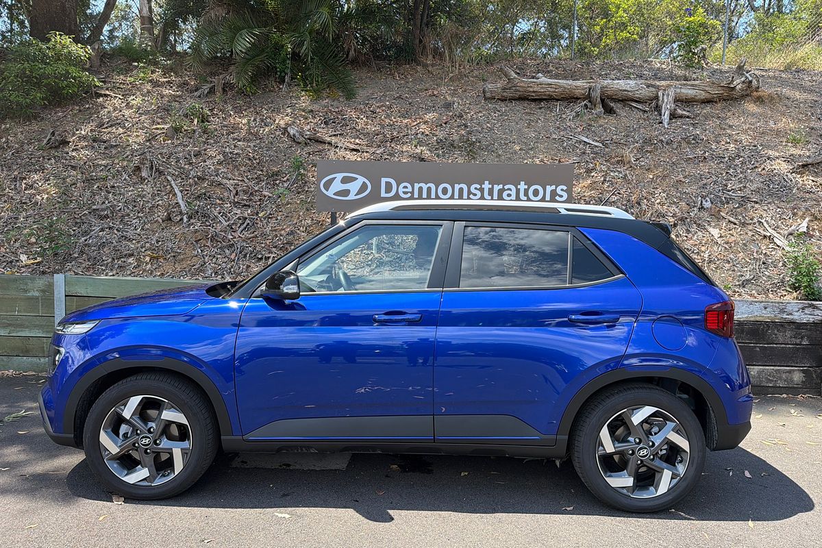 2025 Hyundai Venue Elite QX.V5