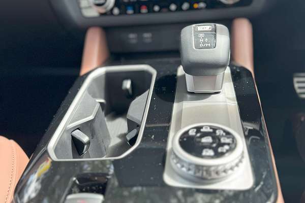 2025 Mitsubishi Outlander Exceed Tourer ZM