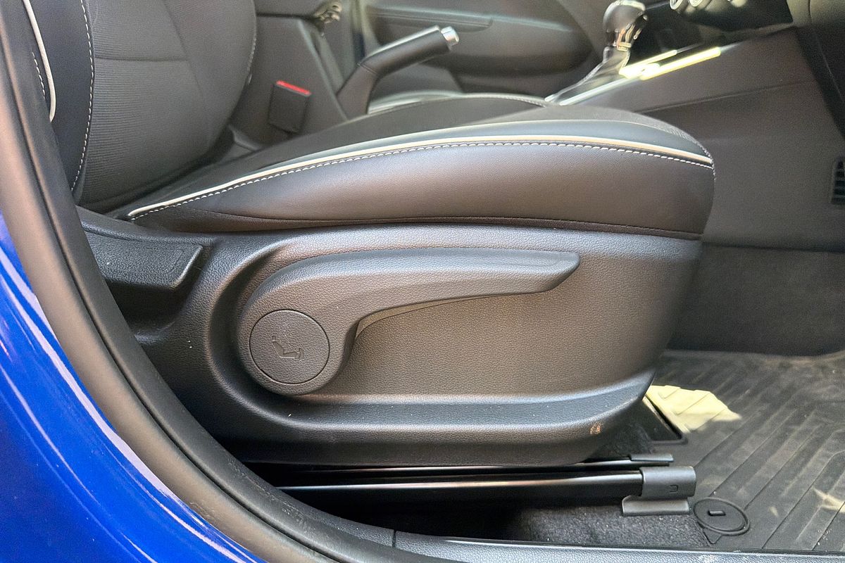 2025 Hyundai Venue Elite QX.V5