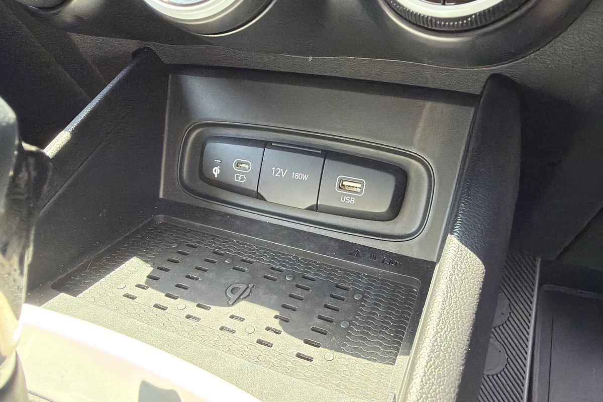 2025 Hyundai Venue Elite QX.V5