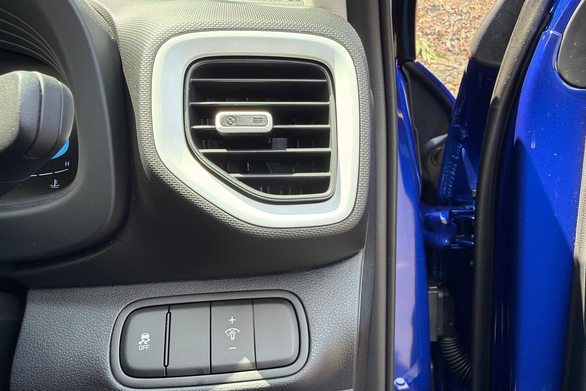 2025 Hyundai Venue Elite QX.V5