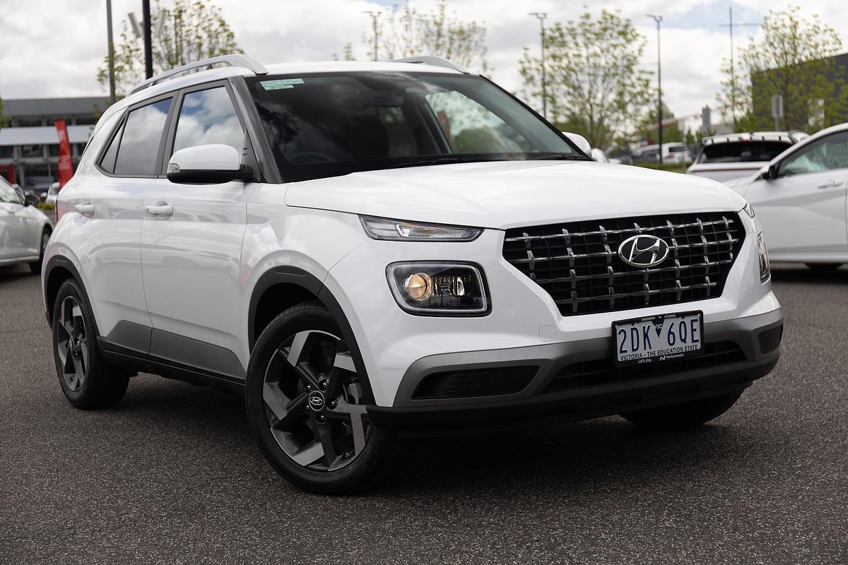 2025 Hyundai Venue Elite QX.V5