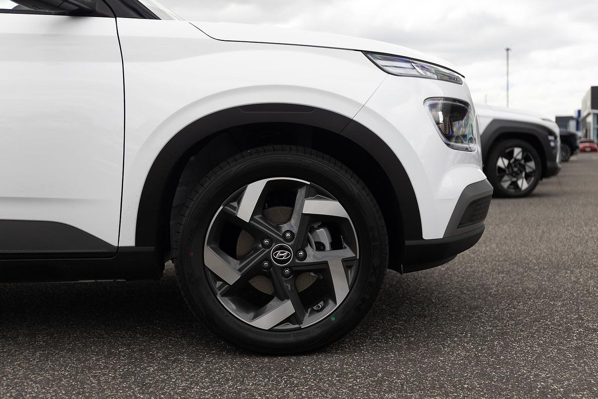 2025 Hyundai Venue Elite QX.V5