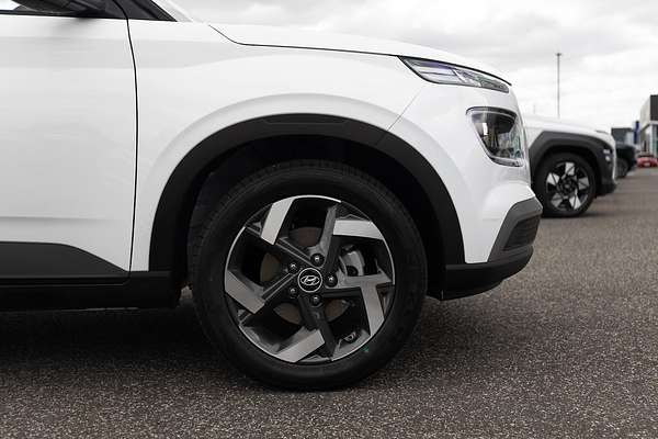 2025 Hyundai Venue Elite QX.V5