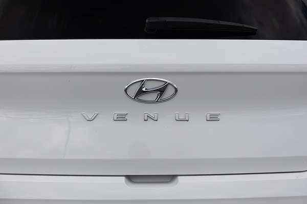 2025 Hyundai Venue Elite QX.V5