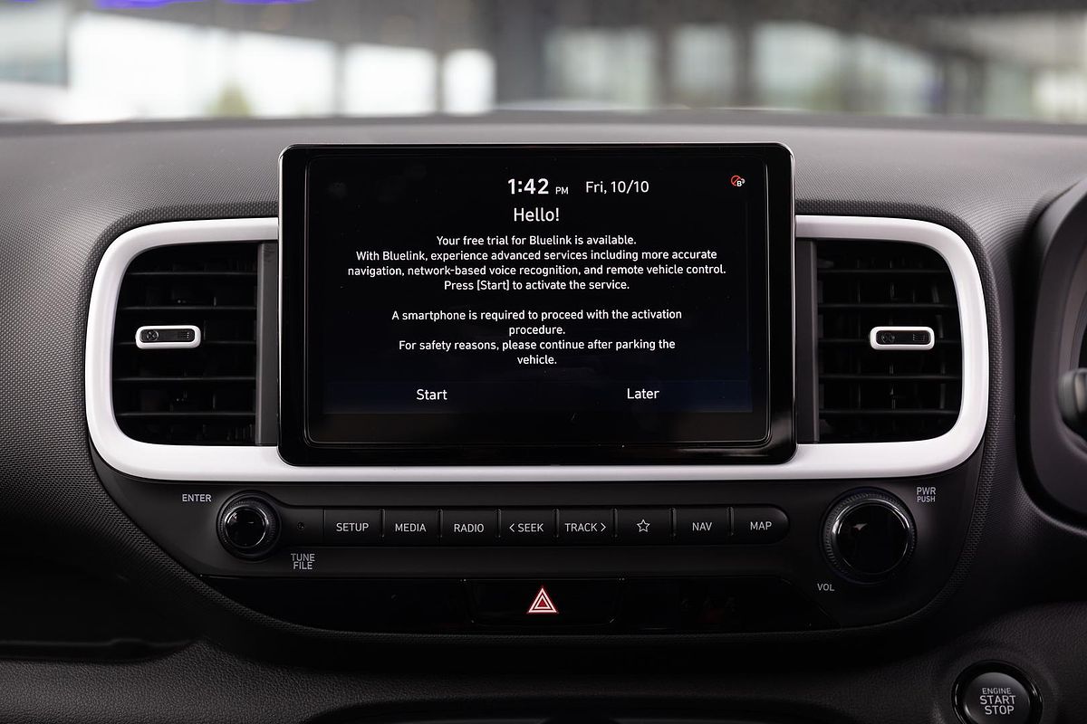 2025 Hyundai Venue Elite QX.V5