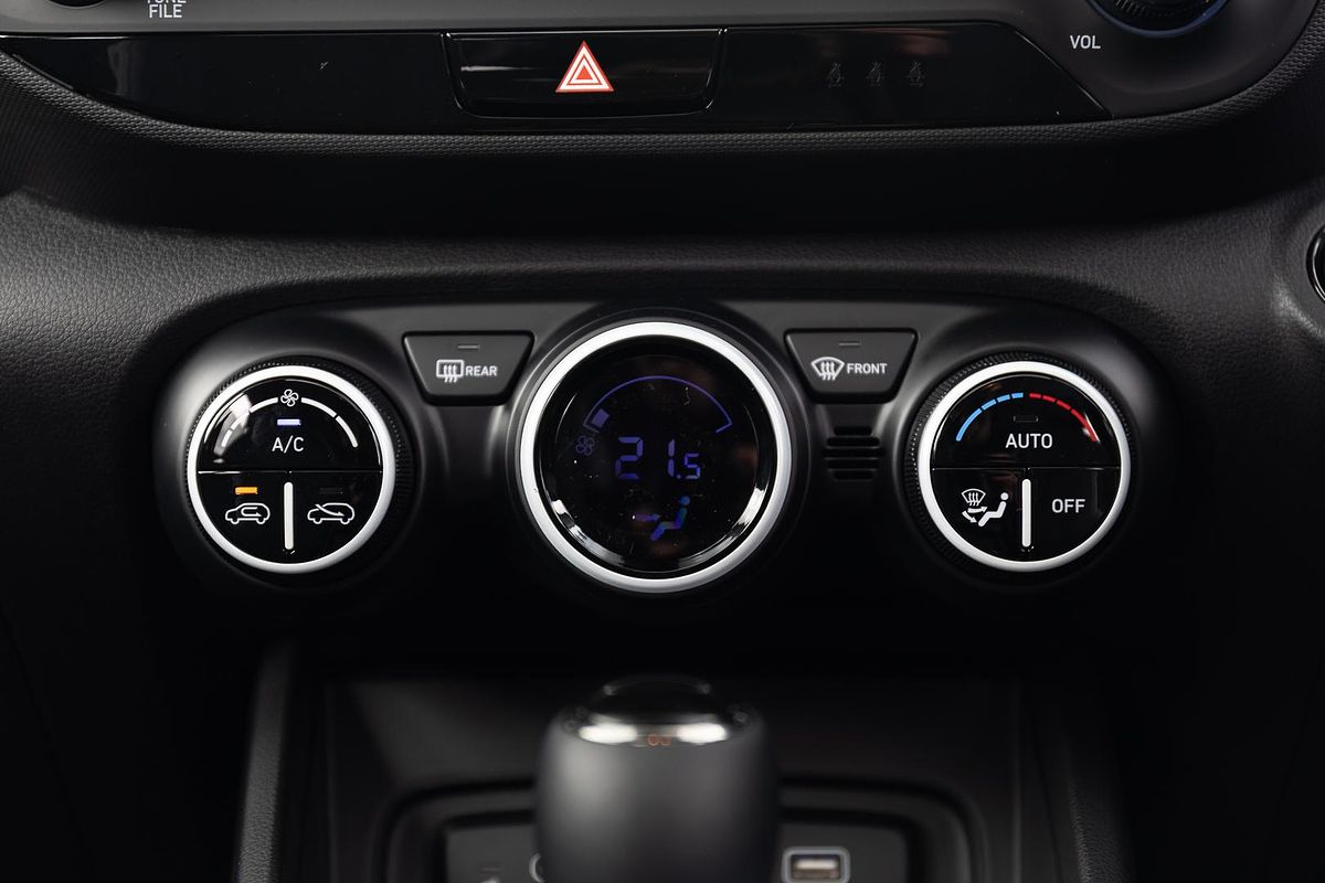 2025 Hyundai Venue Elite QX.V5