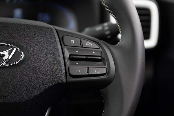 2025 Hyundai Venue Elite QX.V5