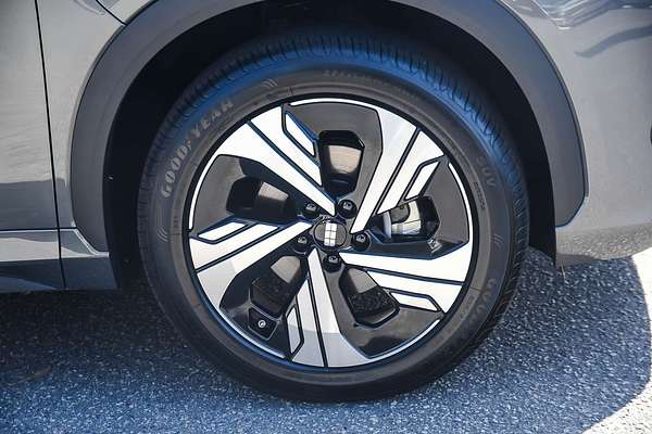 2025 Geely EX5 Inspire E245