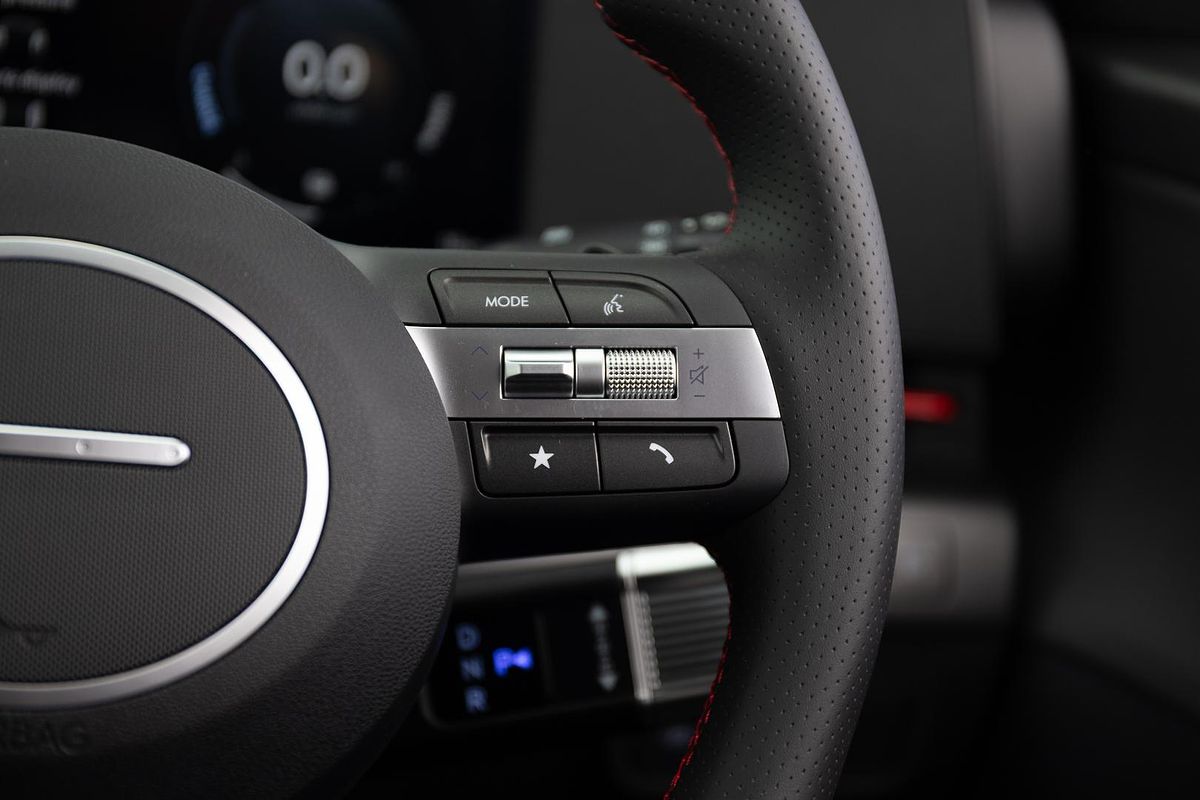 2025 Hyundai Kona Hybrid Elite N Line SX2.V3