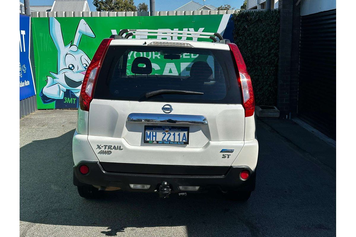 2013 Nissan X-TRAIL ST T31