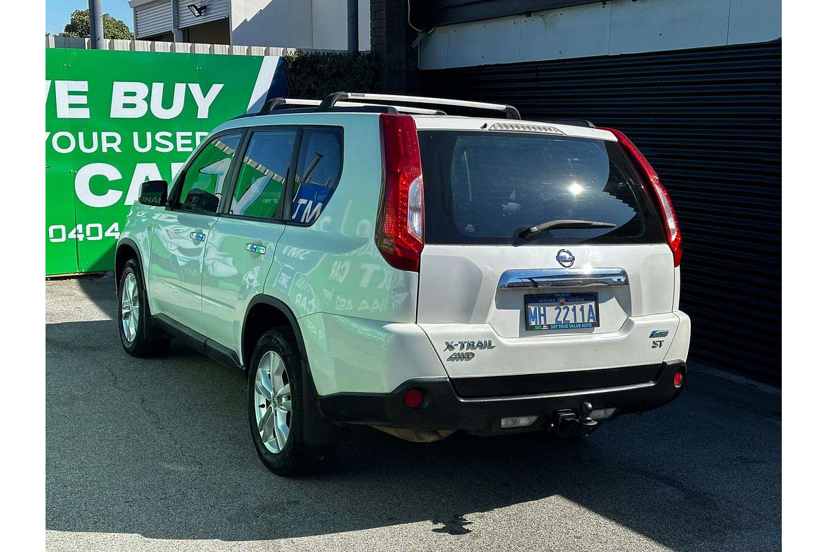 2013 Nissan X-TRAIL ST T31