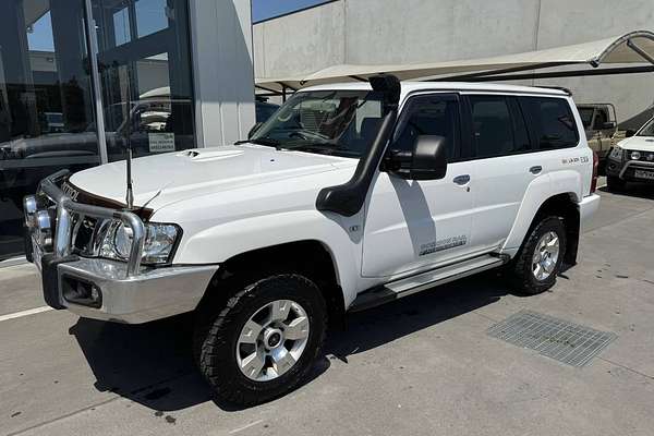 2012 Nissan Patrol ST Simpson 50th Anniversary GU 8