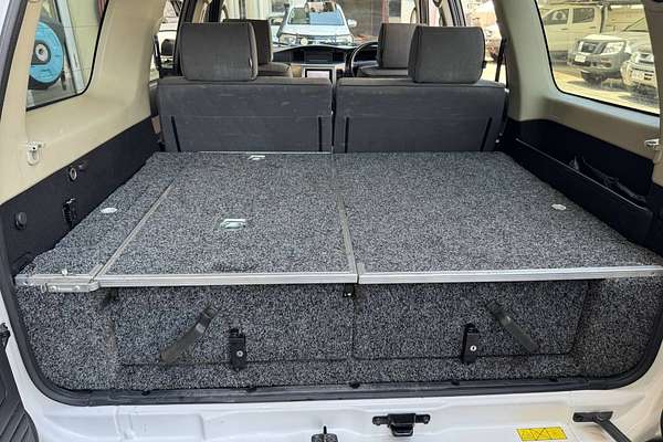 2012 Nissan Patrol ST Simpson 50th Anniversary GU 8
